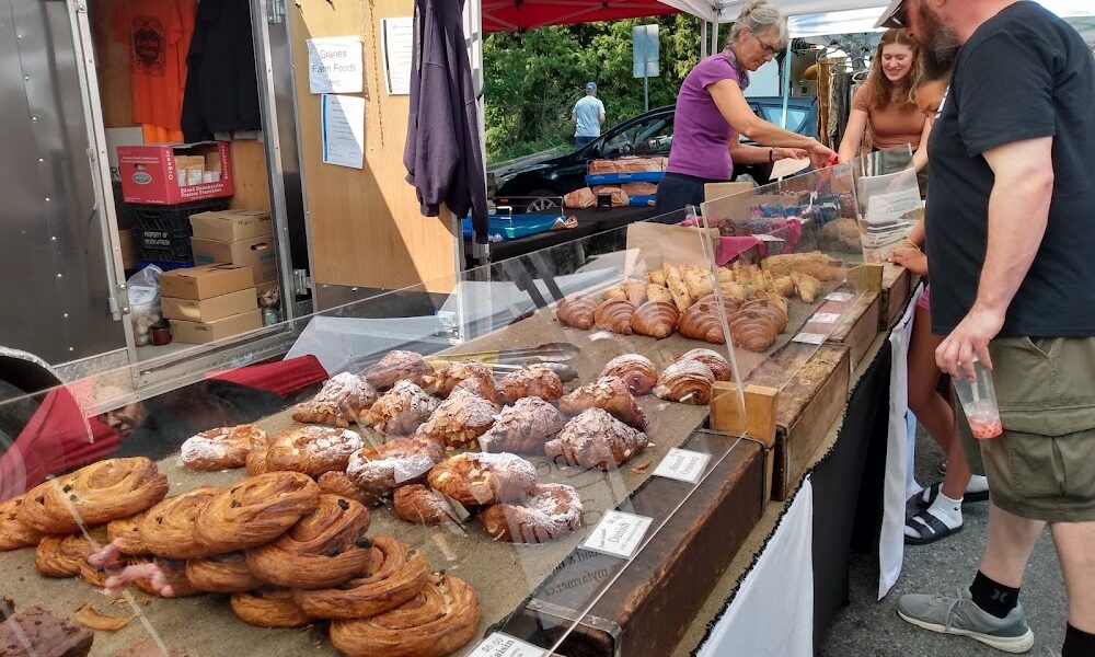 Sechelt Farmers’ & Artisans’ Market
